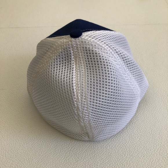 Tampa Bay Lightning Cap - Picture 2 of 3